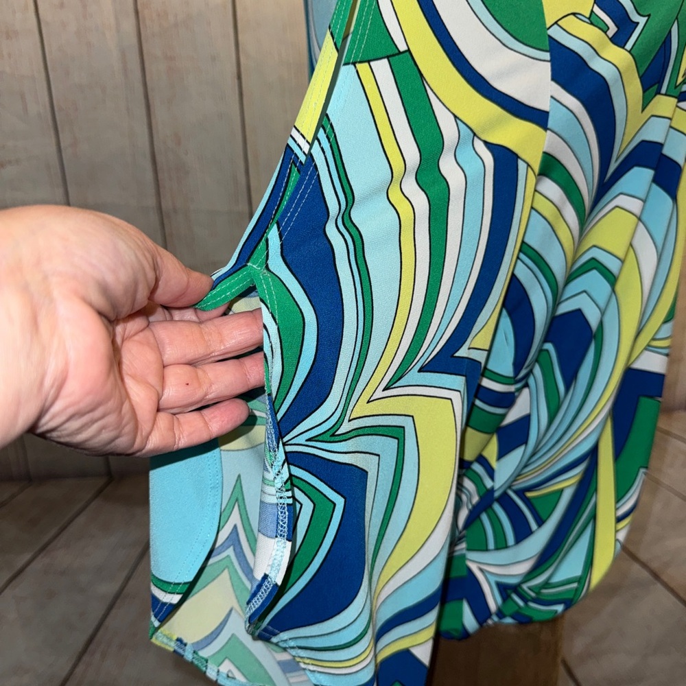 Chico's Multicolor Swirl Print Long Sleeve Blouse - cold shoulder bell sleeve XL - Picture 4 of 9